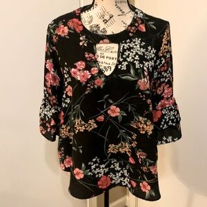 Urban Romantics floral black bohemian blouse